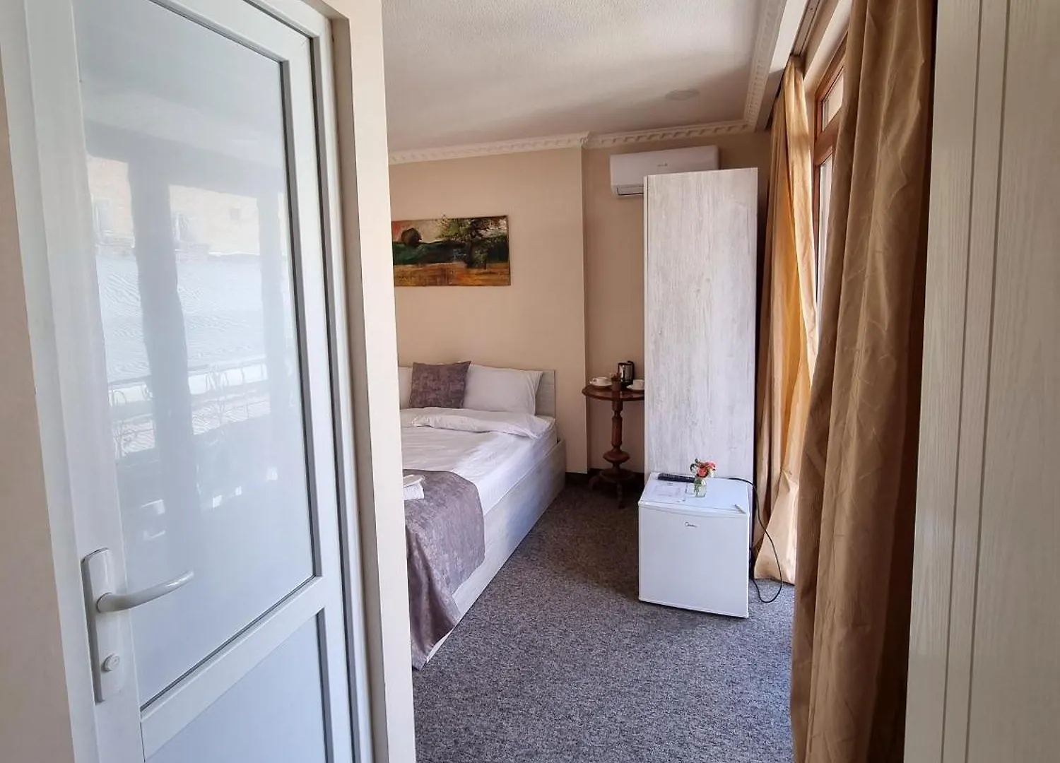 Tbilisi Stay Hotel גאורגיה