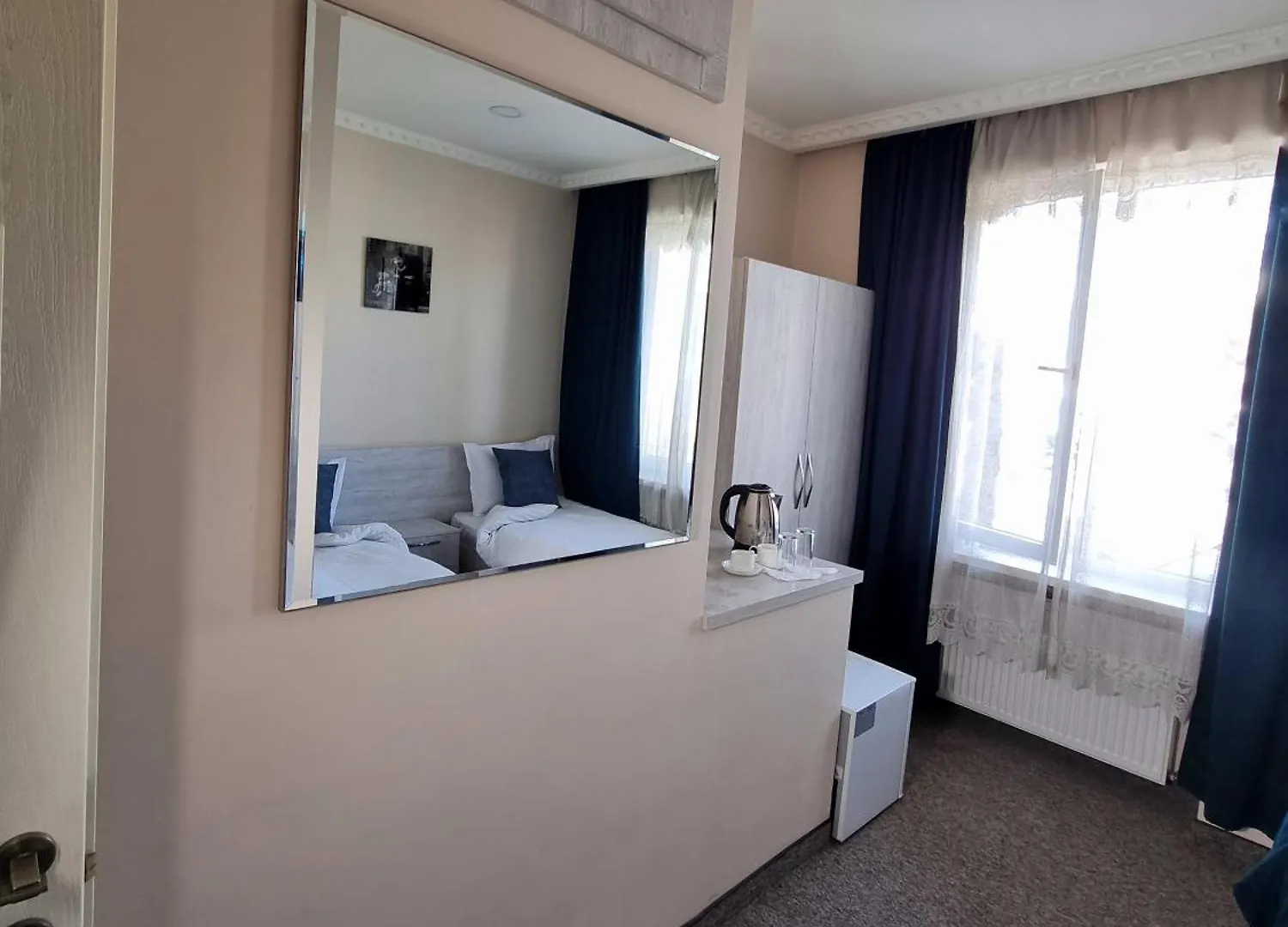 לינה וארוחת בוקר Tbilisi Stay Hotel גאורגיה