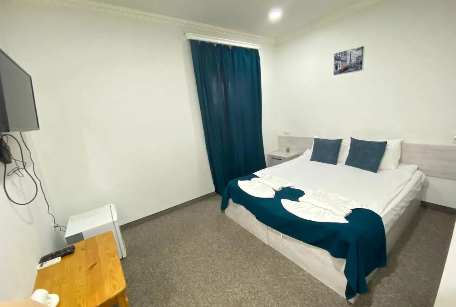 לינה וארוחת בוקר Tbilisi Stay Hotel